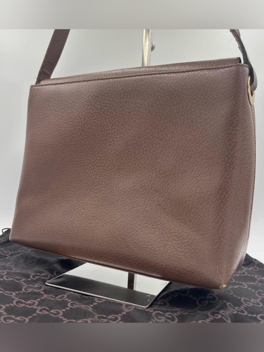 Vintage Gucci Brown Leather Bag with Gold Hardware